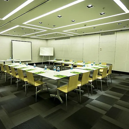 Workinn 5* Γκέμπτζε