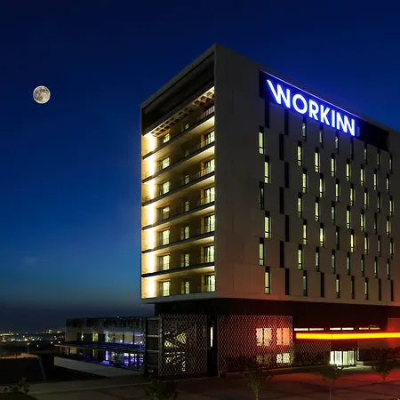 Hotel Workinn 4*