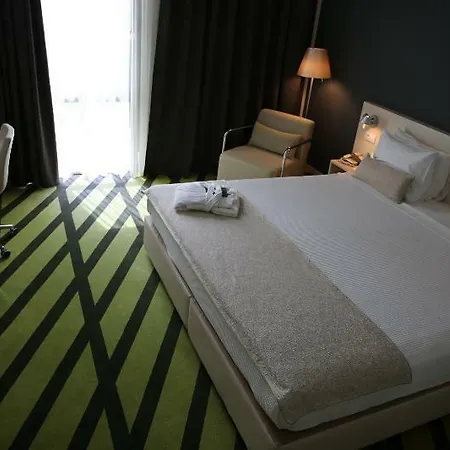 Hotel Workinn 4*